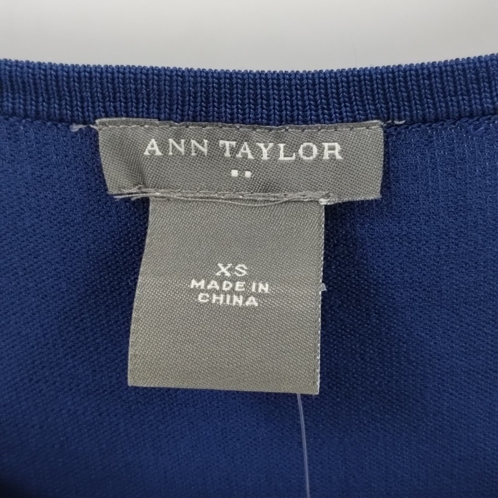 Ann Taylor royal blue stretch top size XS fitted cap short sleeve Factory - Picture 4 of 9